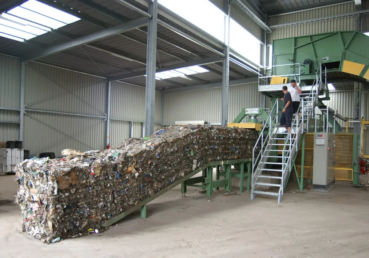 Macpresse MAC 110L/1 – Ballepresser, leveret af Macpresse
